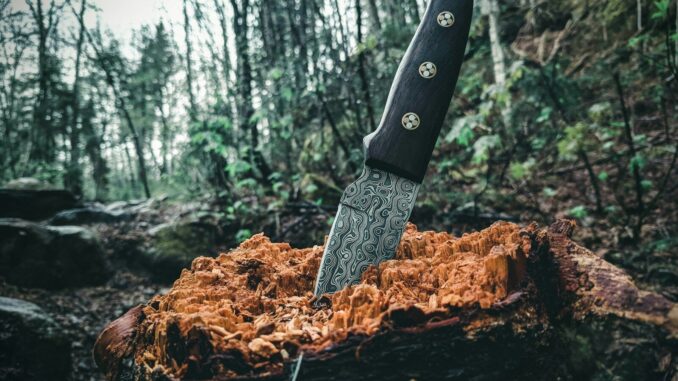 couteau de survie